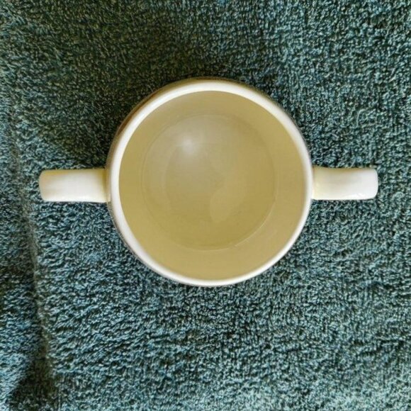 Bunnykins 2 handled mug by Royal Doulton - Picture 4 of 6